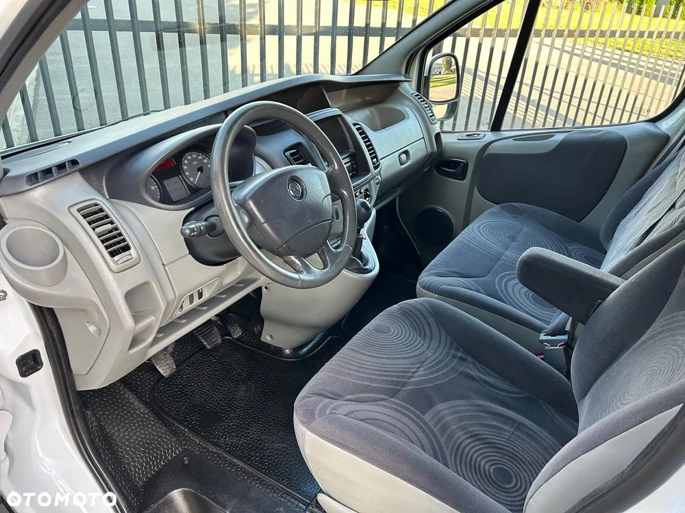 Renault Trafic 2.0 dCi 115 Passenger L2H1 Expression - 3