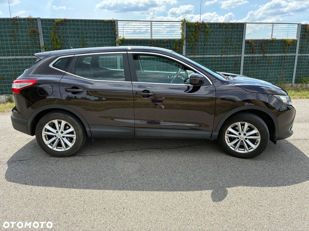 Nissan Qashqai 1.2 DIG-T Acenta - 1