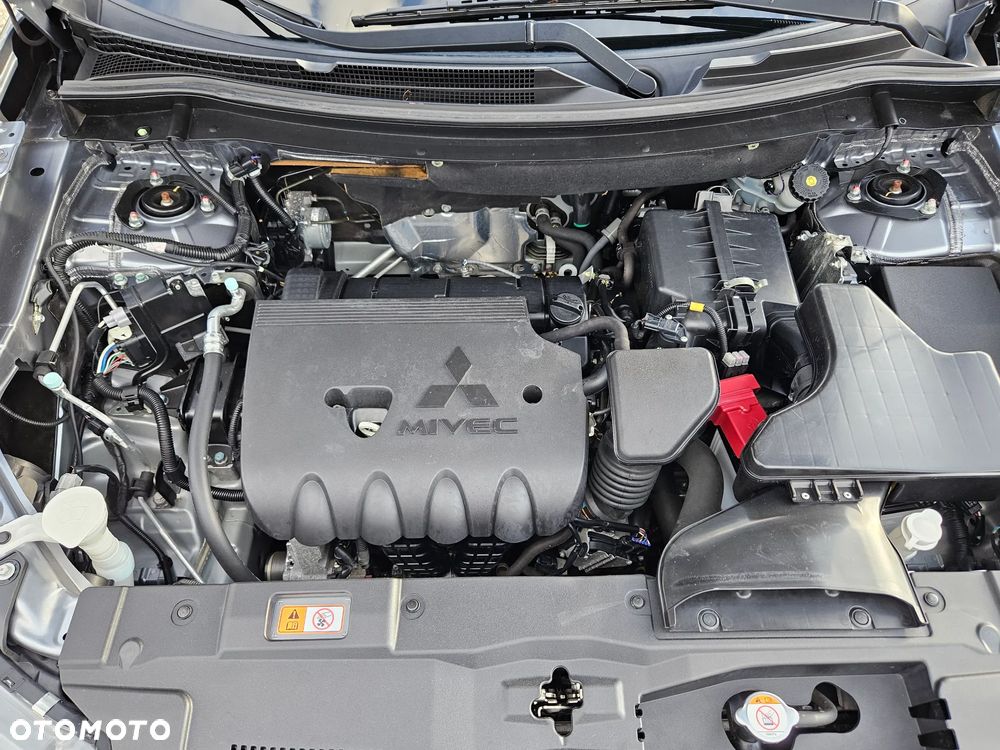 Mitsubishi Outlander 2.0 City Style 2WD - 38