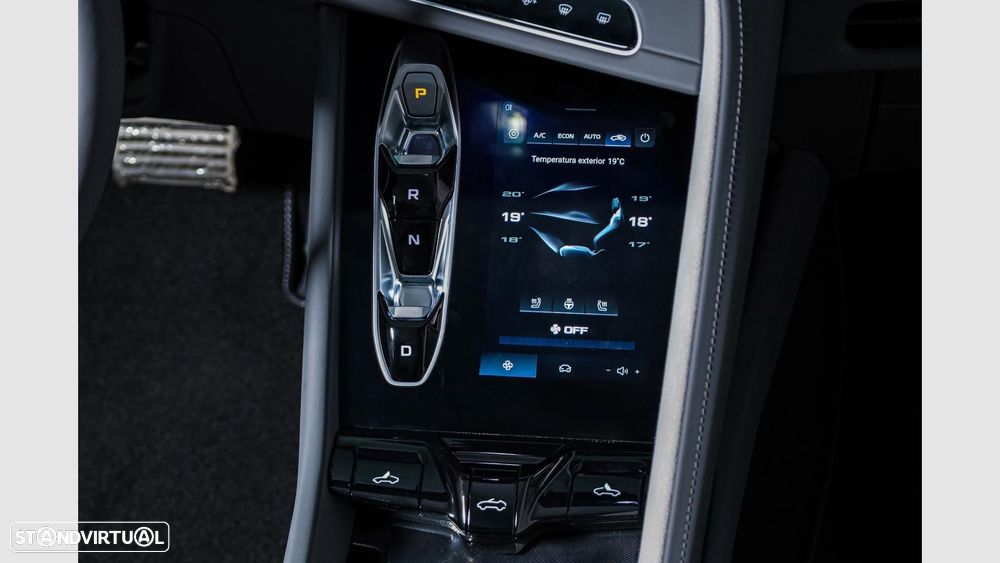 MG Cyberster 77 kWh GT - 14