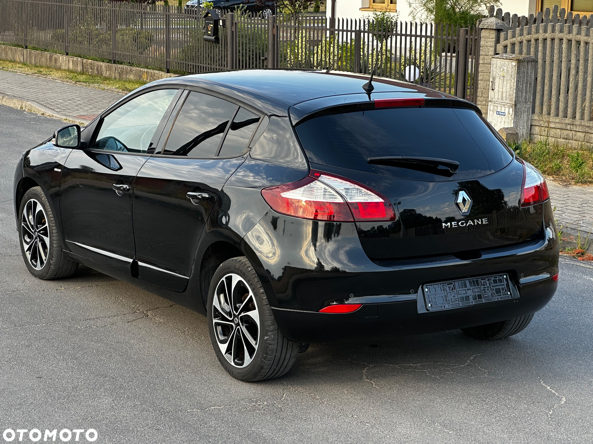 Renault Megane 1.6 dCi Energy Bose EU6 - 4