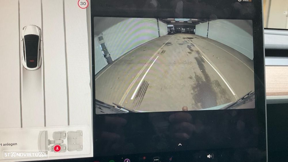 Tesla Model Y Long Range Dual Motor AWD - 5