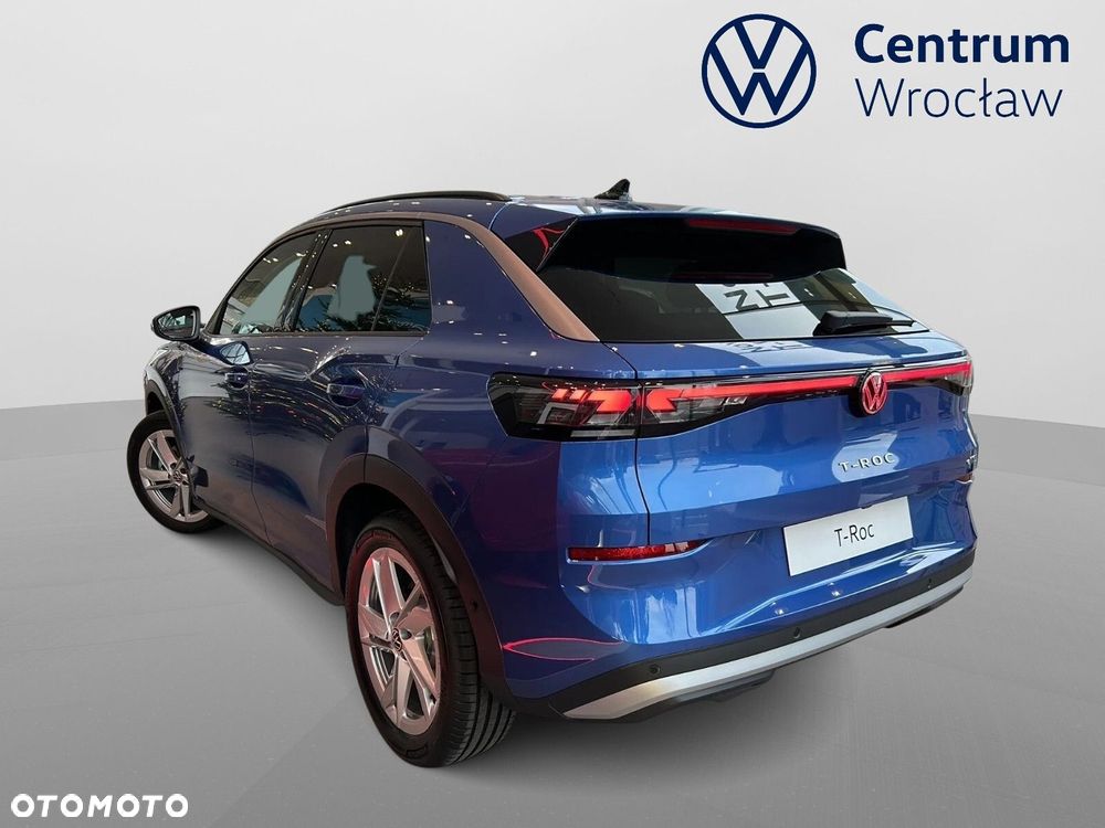 Volkswagen T-Roc - 3