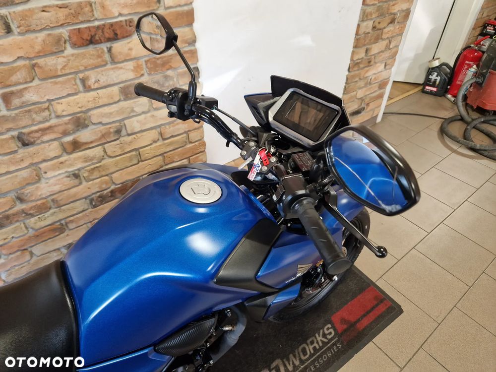 Honda CBF - 33