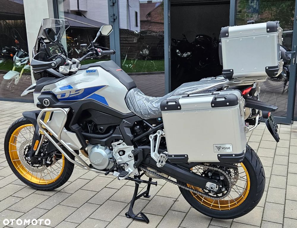 VOGE 900DSX - 6