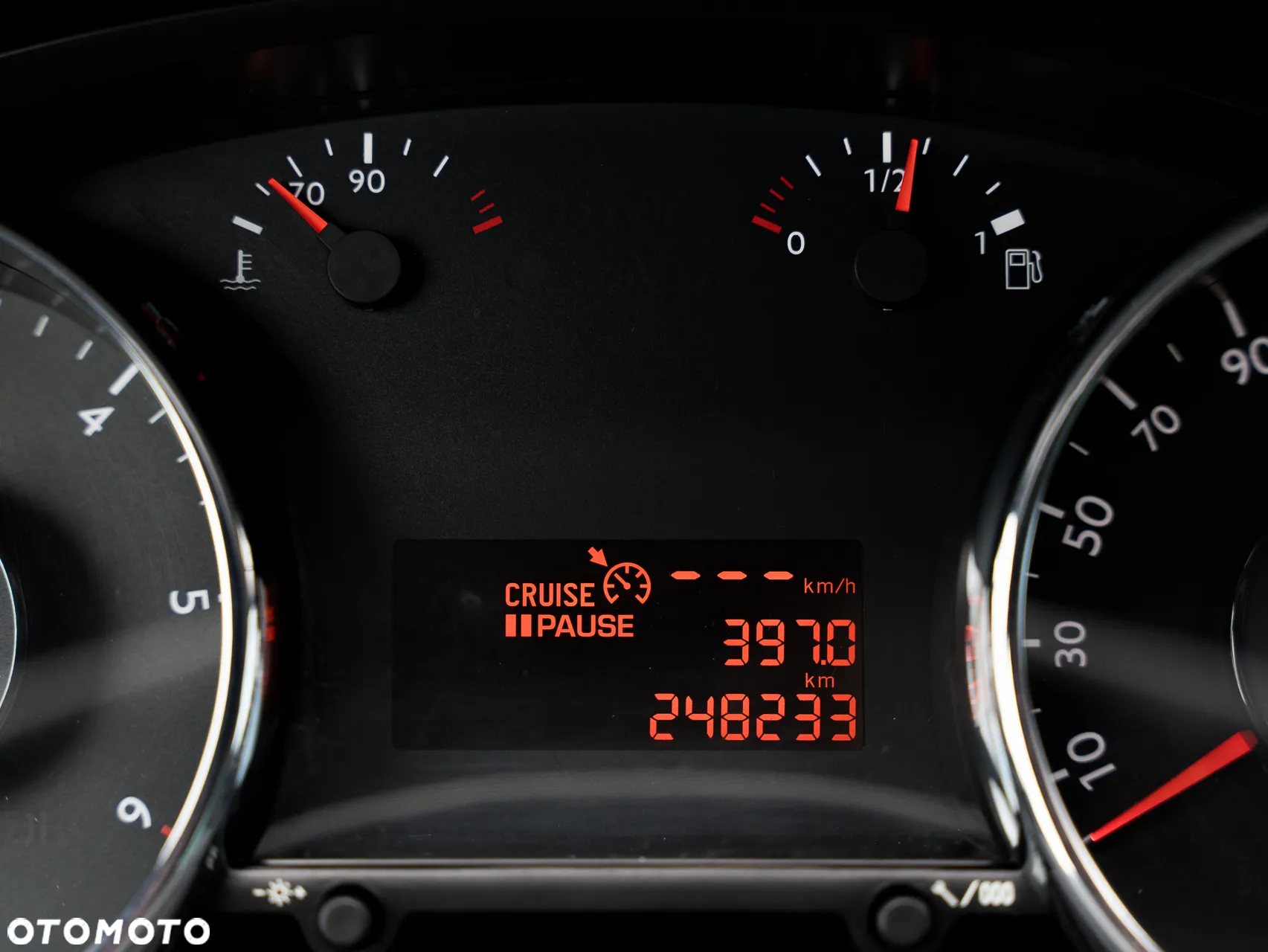 Peugeot 3008 HDi 150 Active - 30