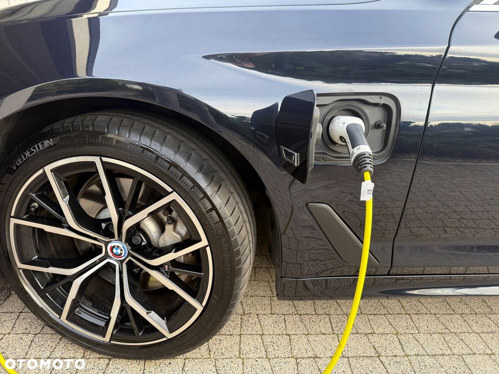 BMW Seria 5 520e M Sport sport - 22