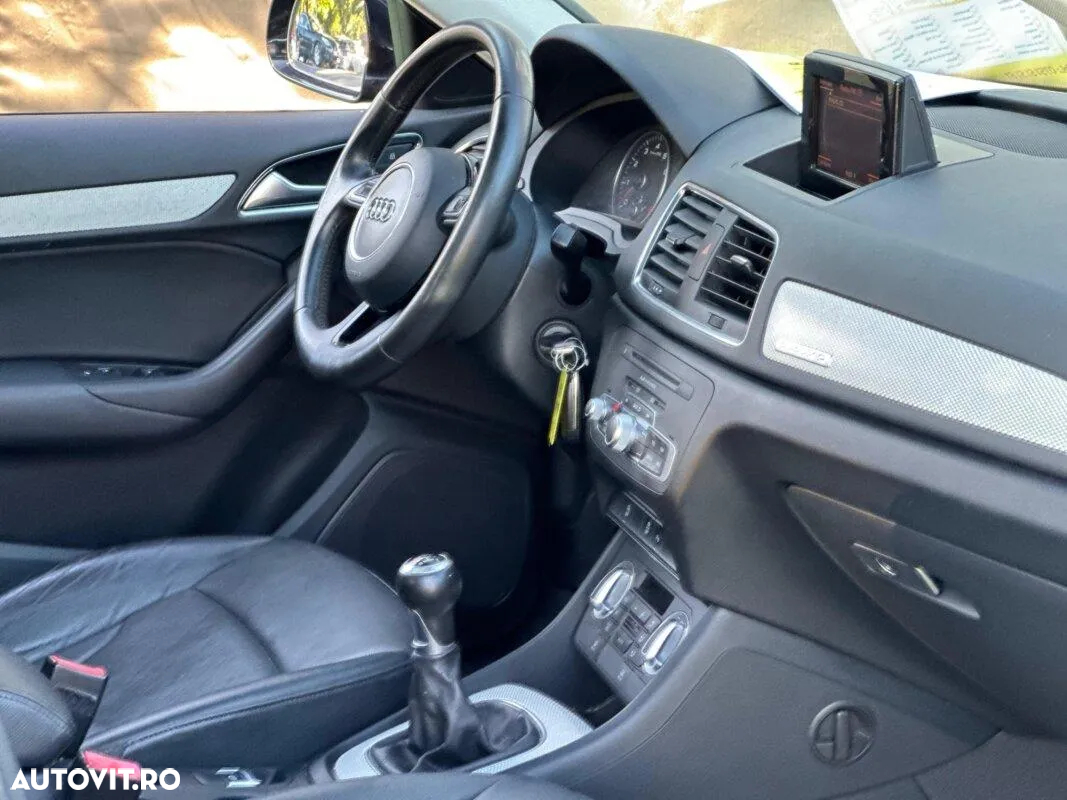 Audi Q3 2.0 TFSI Quattro - 10