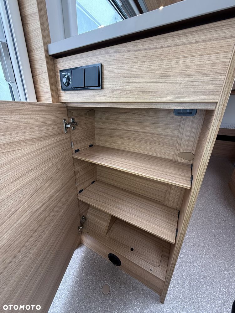 Dethleffs Camper 500 QSK Nomad Aero - 34