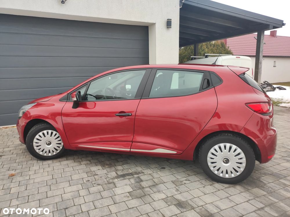 Renault Clio - 7