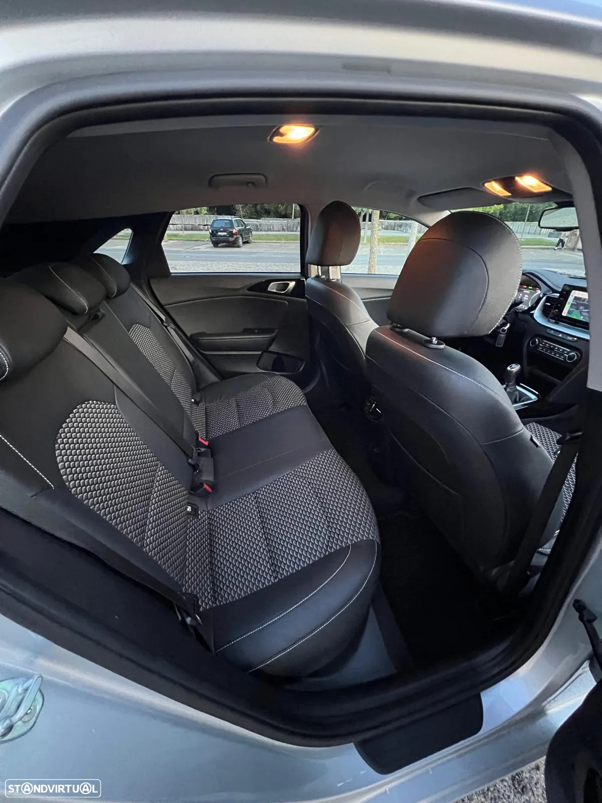 Kia Ceed 1.0 T-GDI Drive - 13