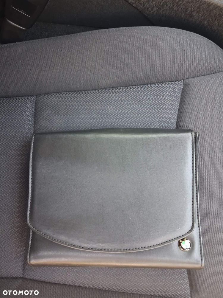 BMW Seria 3 - 16