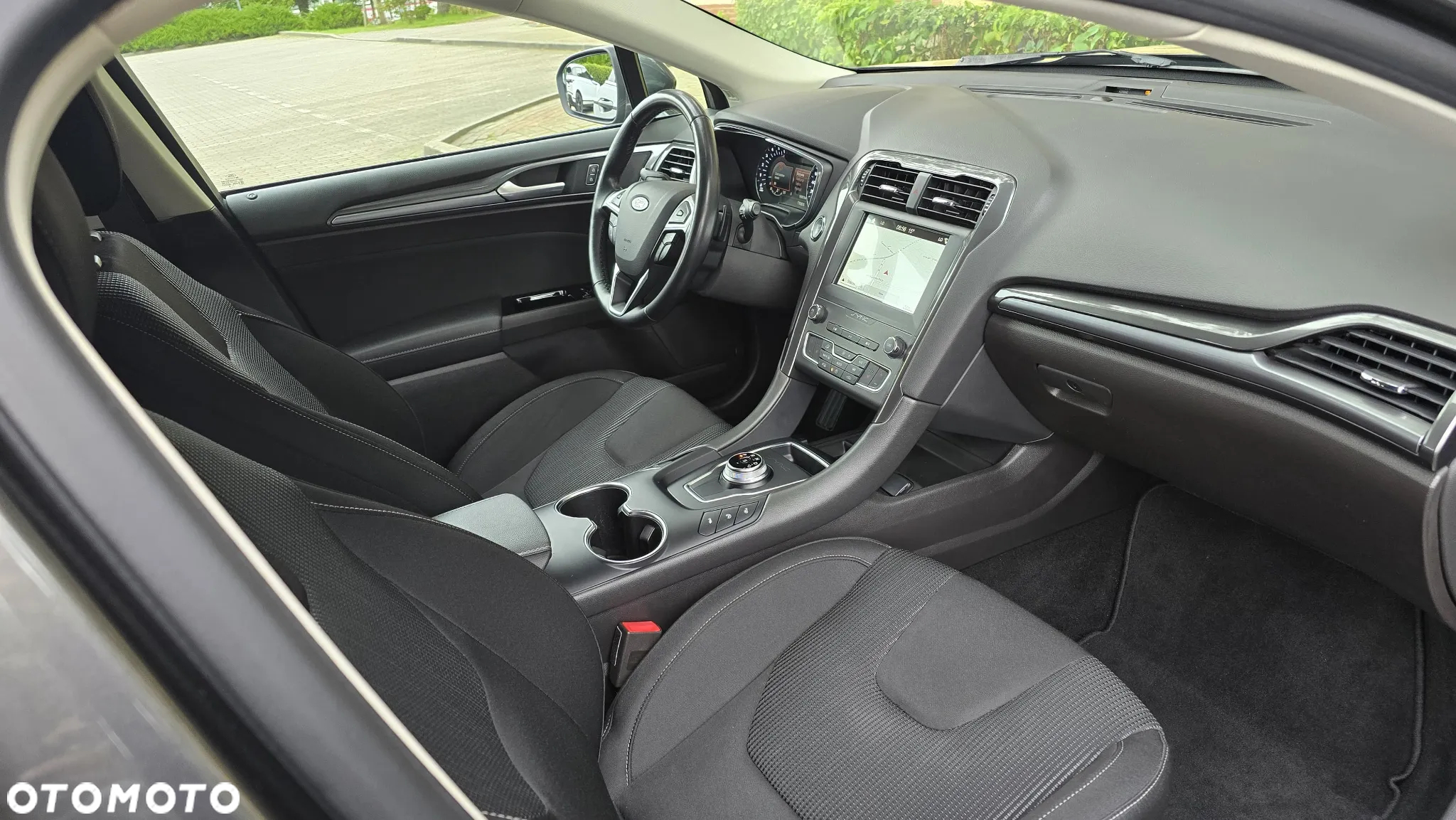 Ford Mondeo 2.0 EcoBlue Titanium - 16