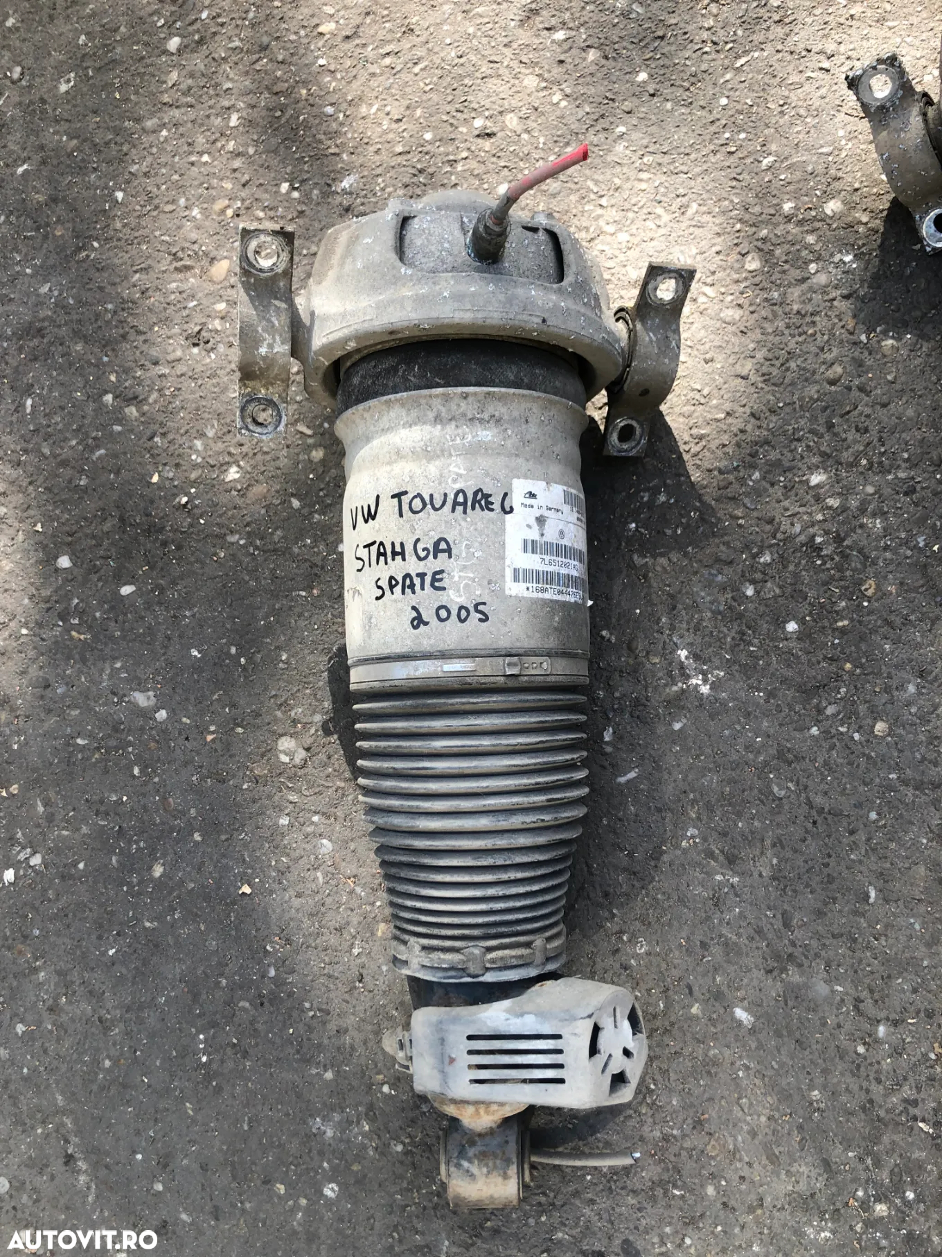 Perna de aer stanga/dreapta spate VW Volkswagen Touareg 7L - 3