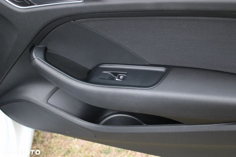 Audi A3 Sportback 2.0 TDI - 29