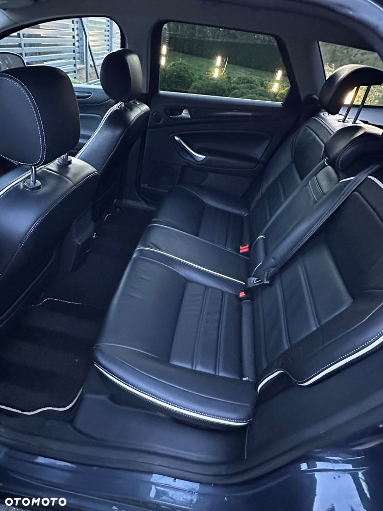 Ford Mondeo - 14