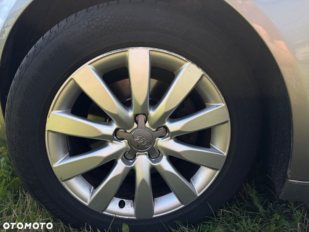 Audi A6 Limousine 2.4 - 36