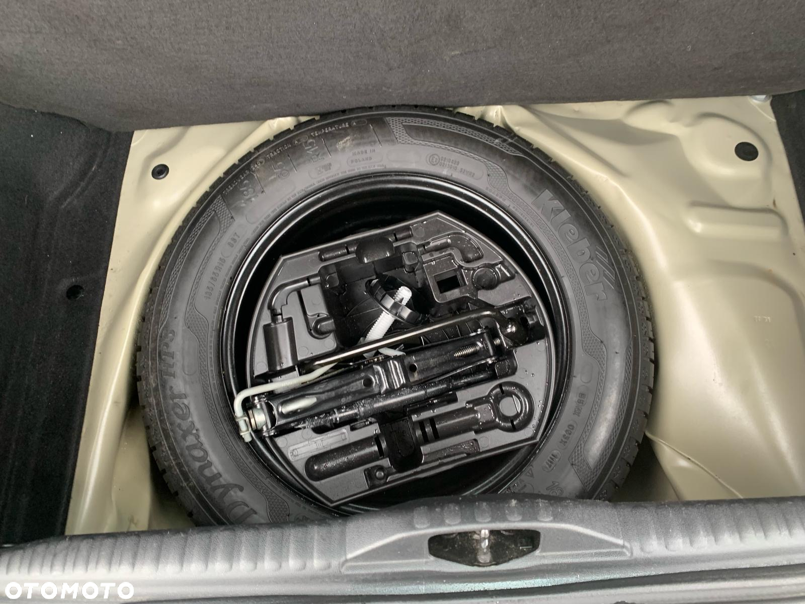 Citroën C3 1.2 PureTech Feel Pack - 26