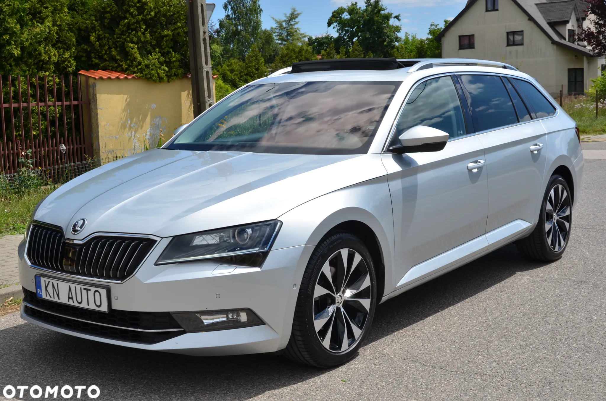 Skoda Superb 2.0 TDI L&K DSG - 7