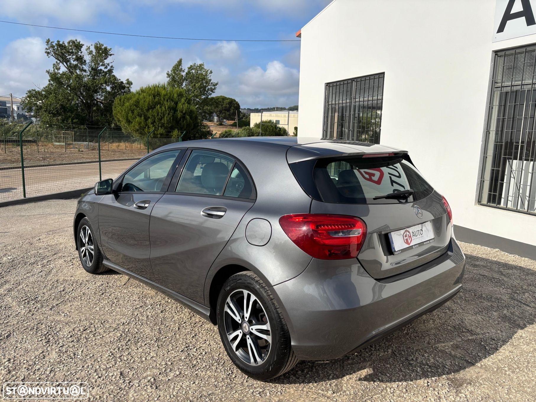 Mercedes-Benz A 180 d Aut. - 7
