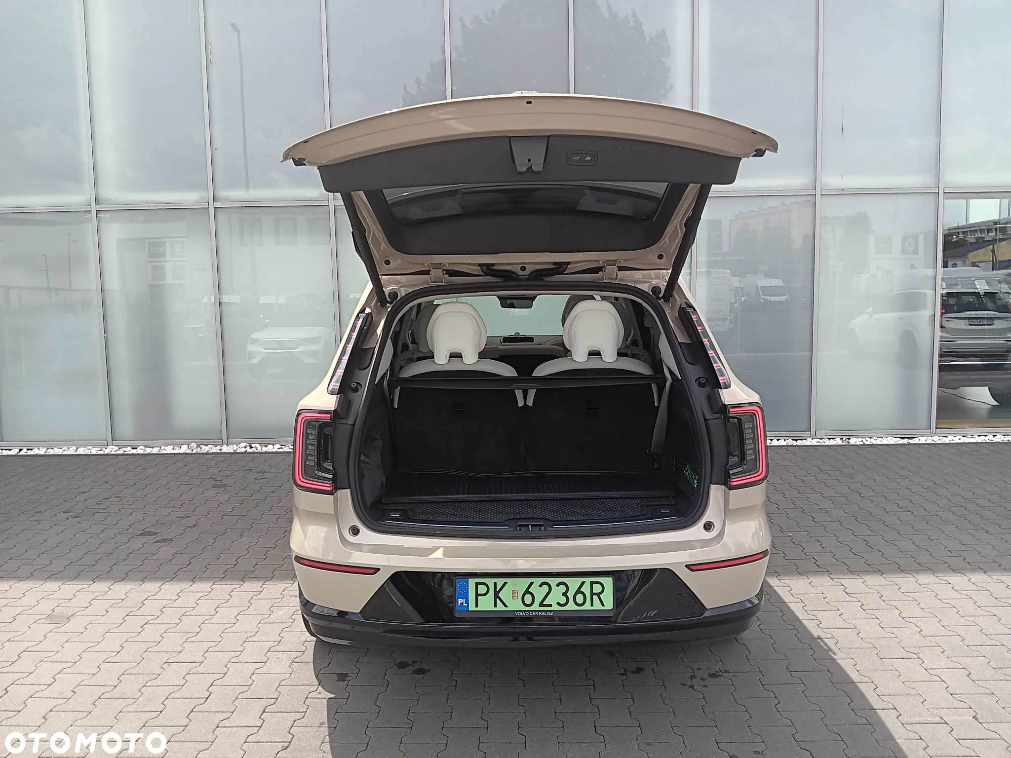 Volvo EX90 111kWh Twin Performance AWD Ultra 7 os - 8