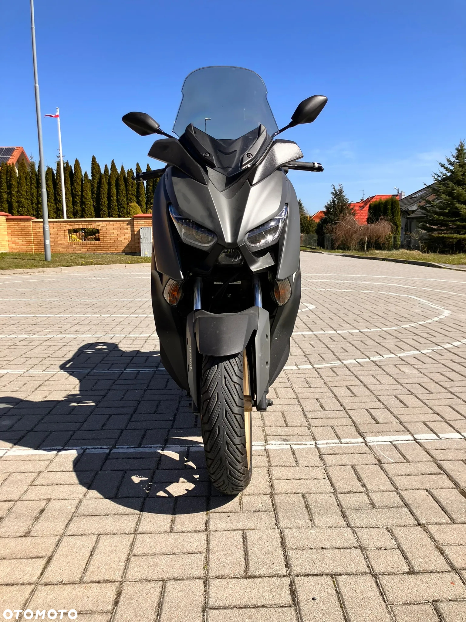 Yamaha X-max - 21
