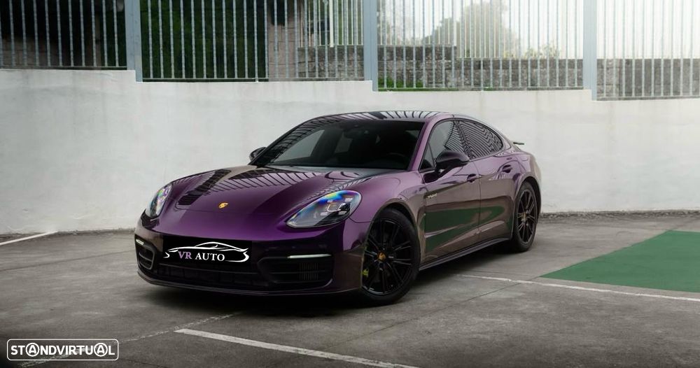 Porsche Panamera 4 E-Hybrid