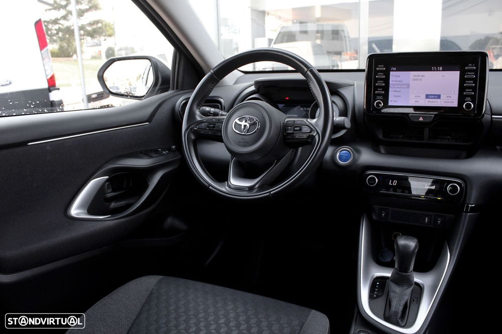 Toyota Yaris 1.5 HDF Comfort Plus - 16
