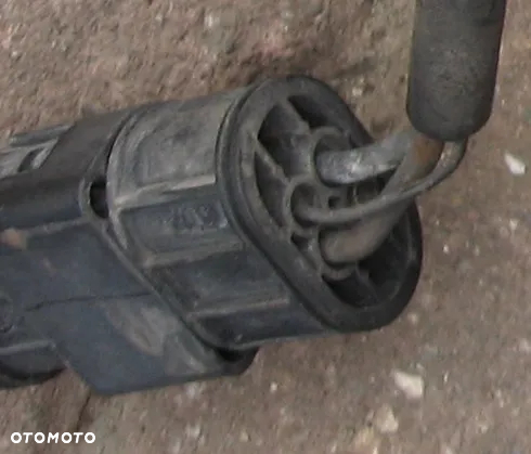 wentylator chłodnicy klimy BMW E39 3 piny - 4