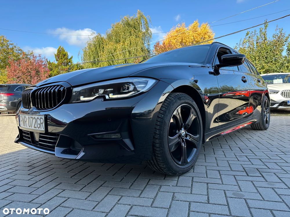 BMW Seria 3 - 35