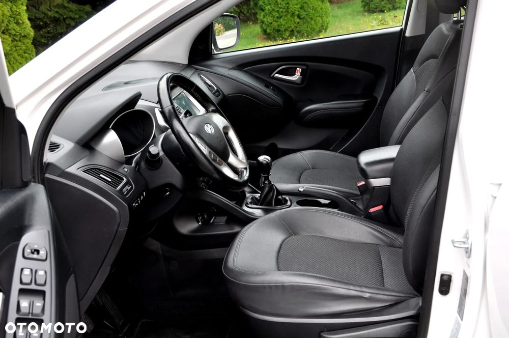 Hyundai ix35 2.0 CRDi 4WD Premium - 26