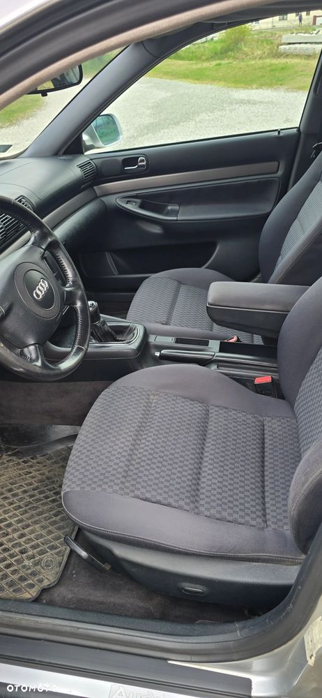 Audi A4 Limousine 1.9 TDI - 12