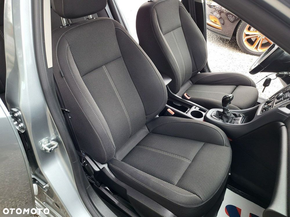 Opel Astra - 23