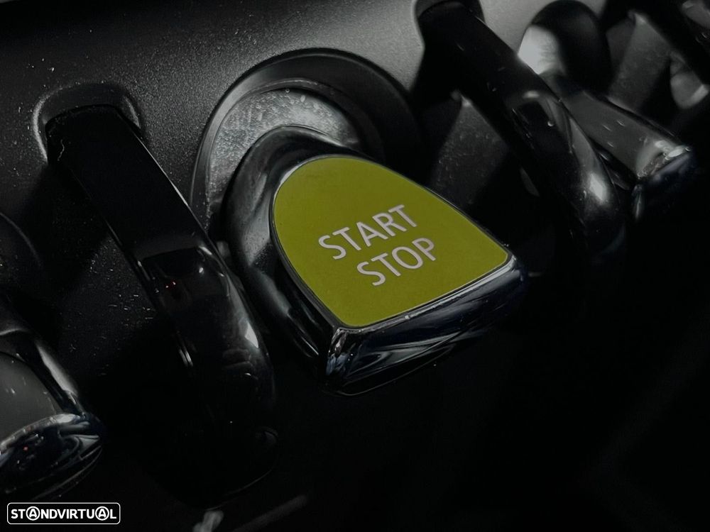 MINI Countryman Cooper SE ALL4 Auto - 27