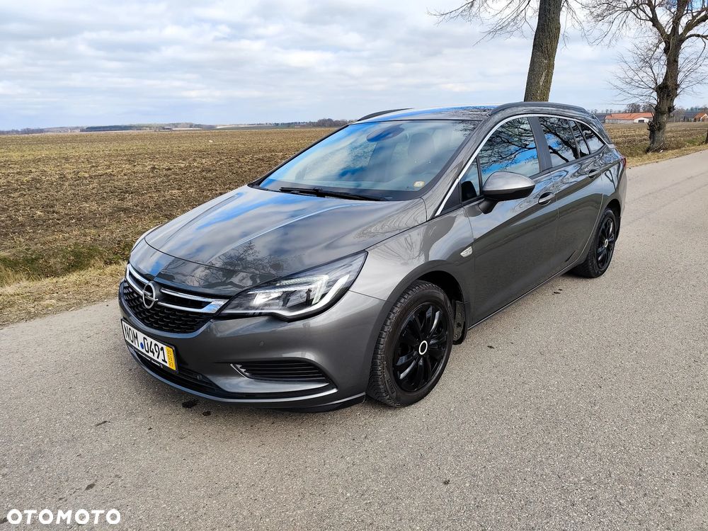Opel Astra 1.6 CDTI DPF ecoFLEX TourerStart/Stop Exklusiv - 1