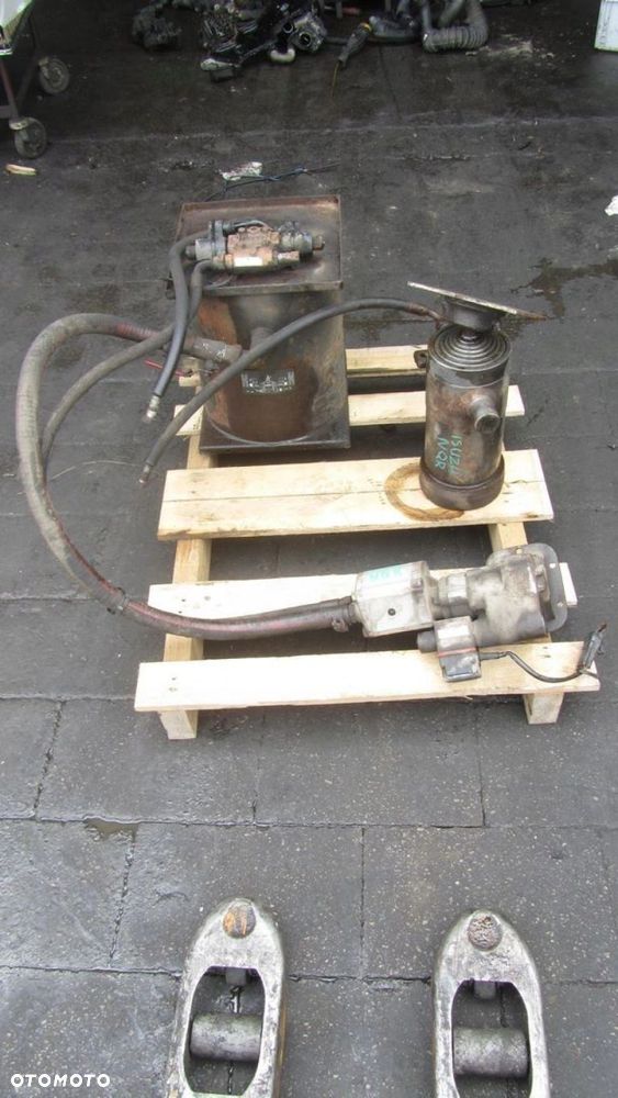 ISUZU NQR NPR HYDRAULIKA OMFB LTA 25S - 2