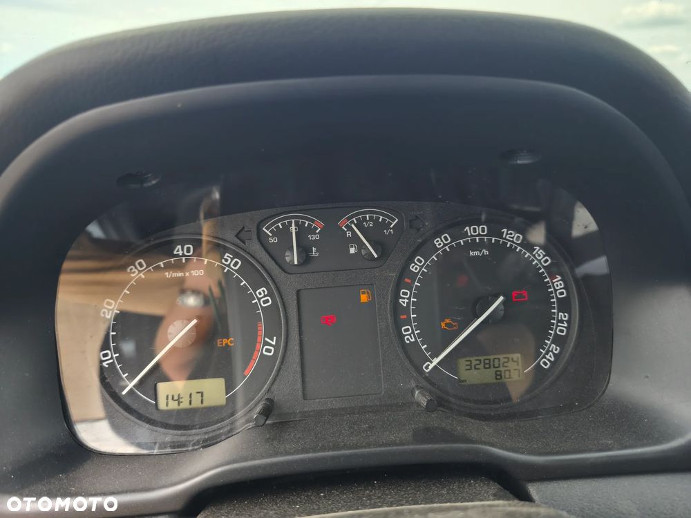 Skoda Octavia 1.6 Classic - 6