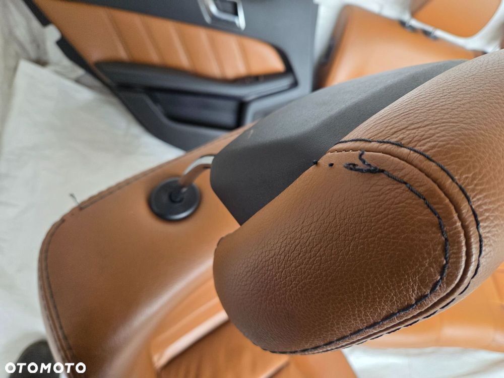 FOTELE KANAPA TYŁ TAPICERKI DRZWI MERCEDES W212 KOMBI - 10