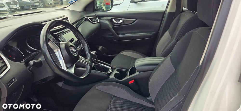 Nissan Qashqai 1.3 DIG-T N-Style - 6
