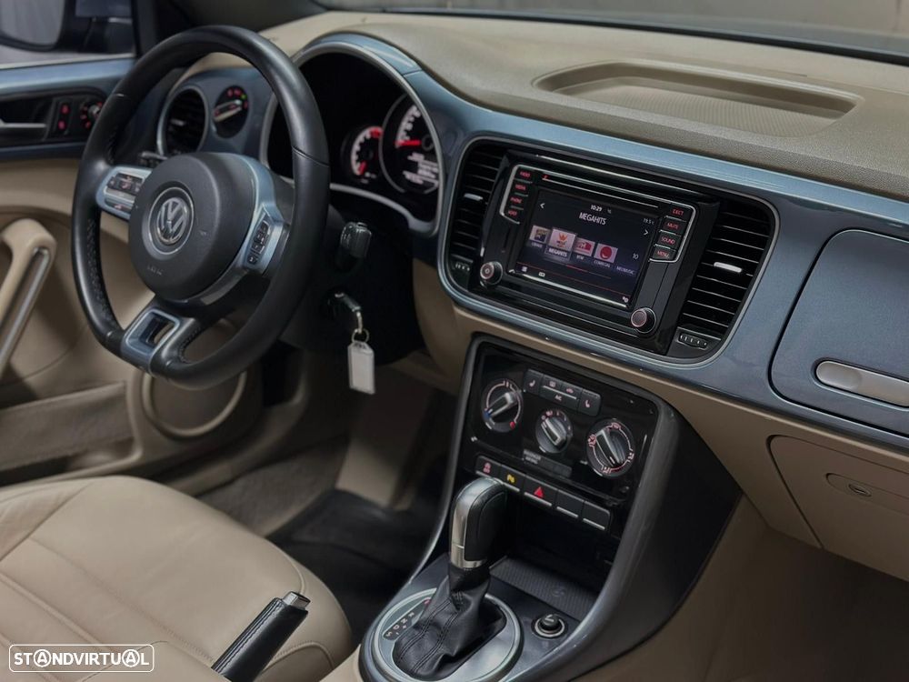 VW New Beetle Cabriolet - 7