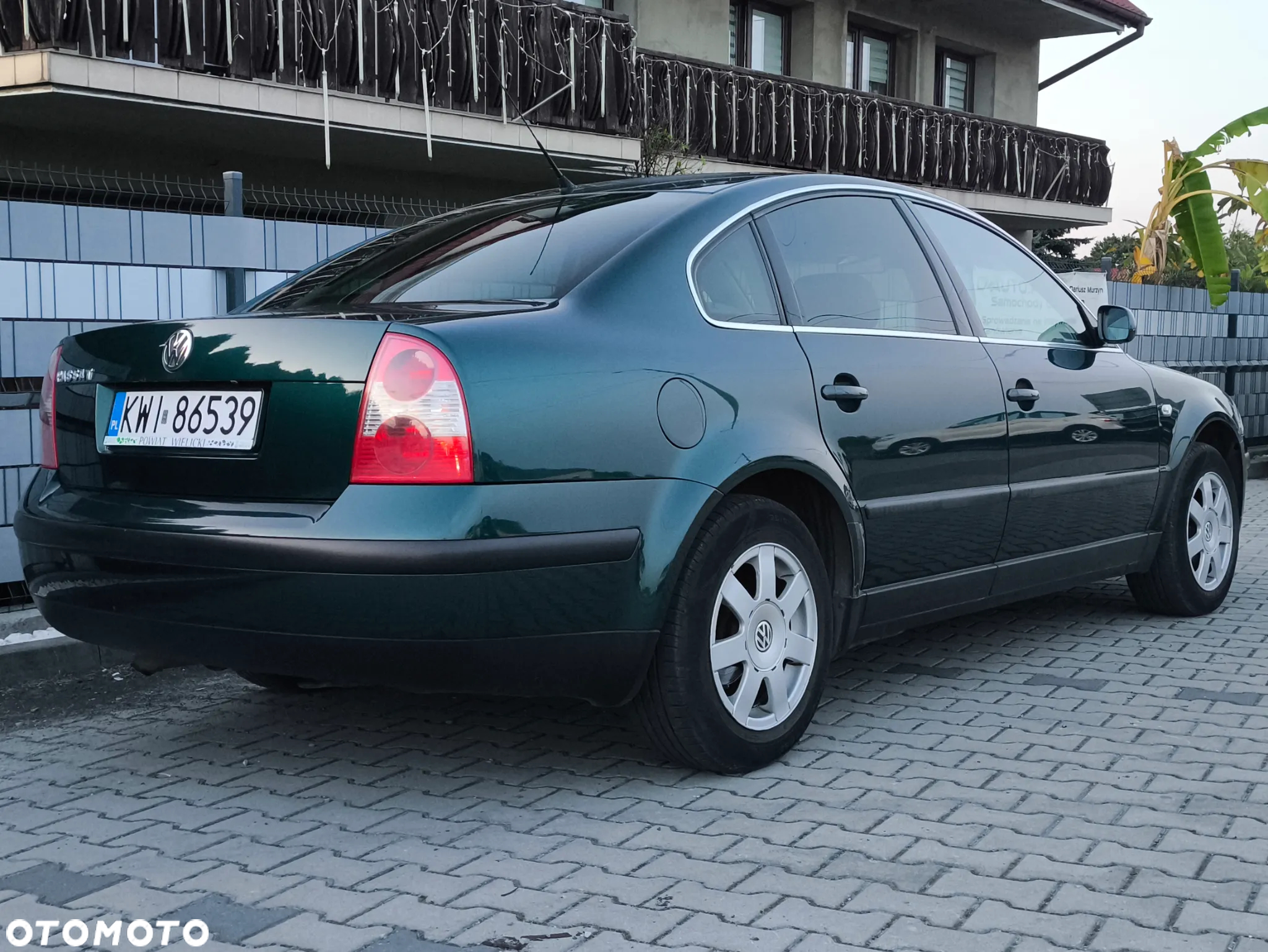 Volkswagen Passat 1.6 Comfortline - 9