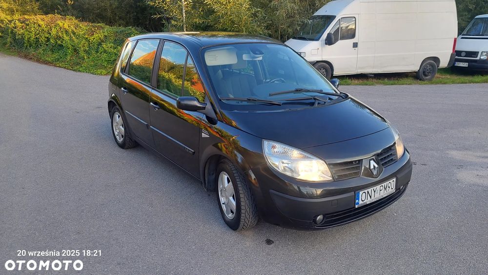 Renault Scenic - 2