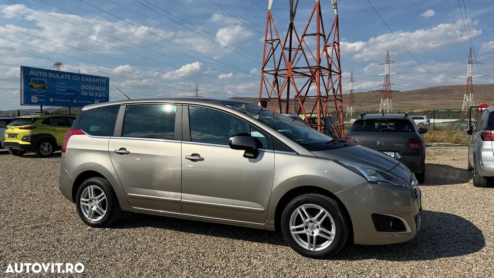 Peugeot 5008 e-HDI FAP 115 EGS6 Stop&Start Business-Line - 19