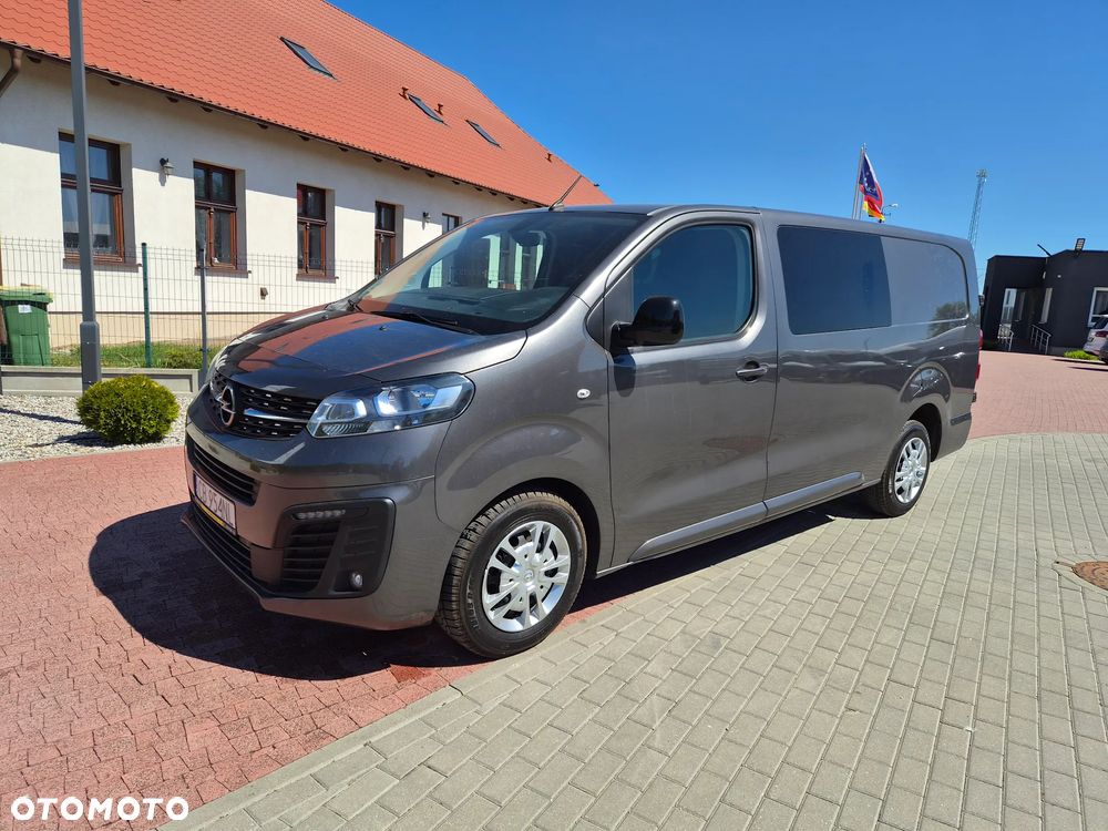 Opel Vivaro - 1