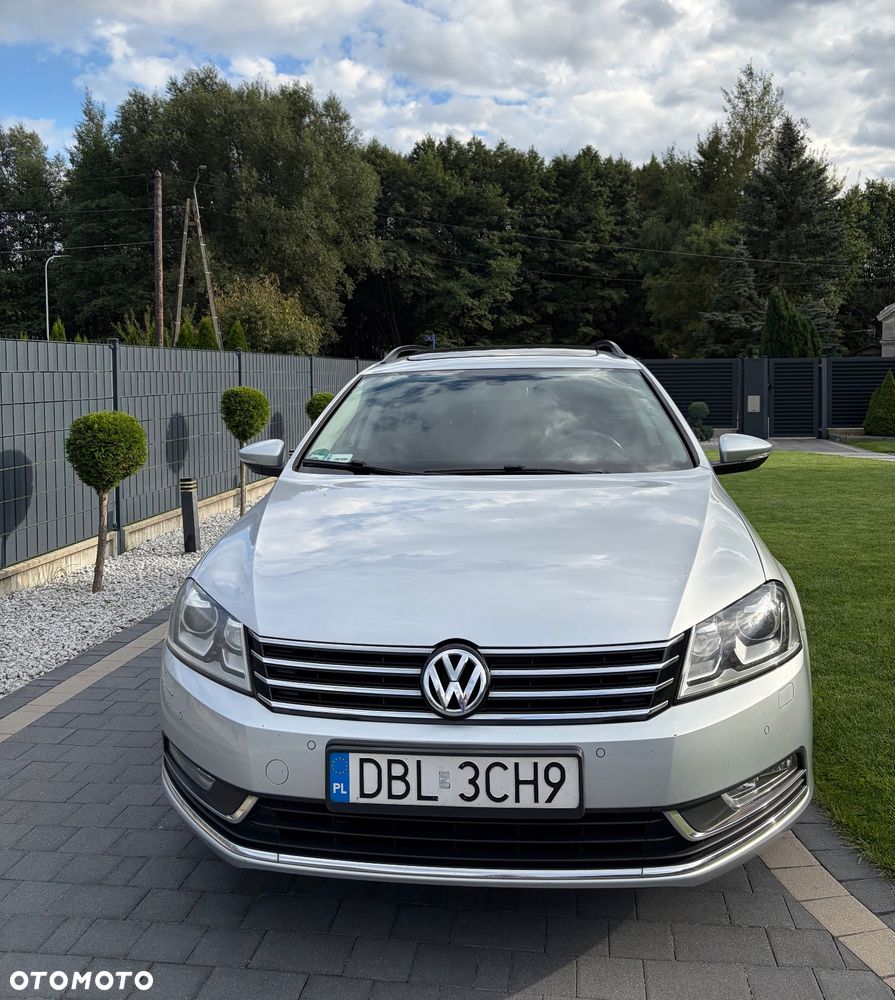 Volkswagen Passat 2011 photo 5