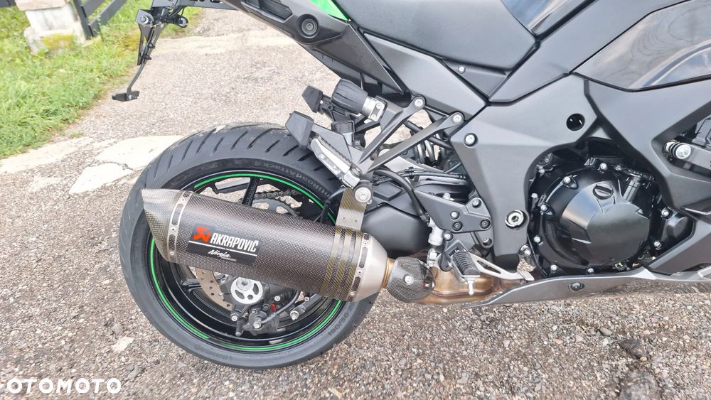Kawasaki Ninja 1000 SX - 9