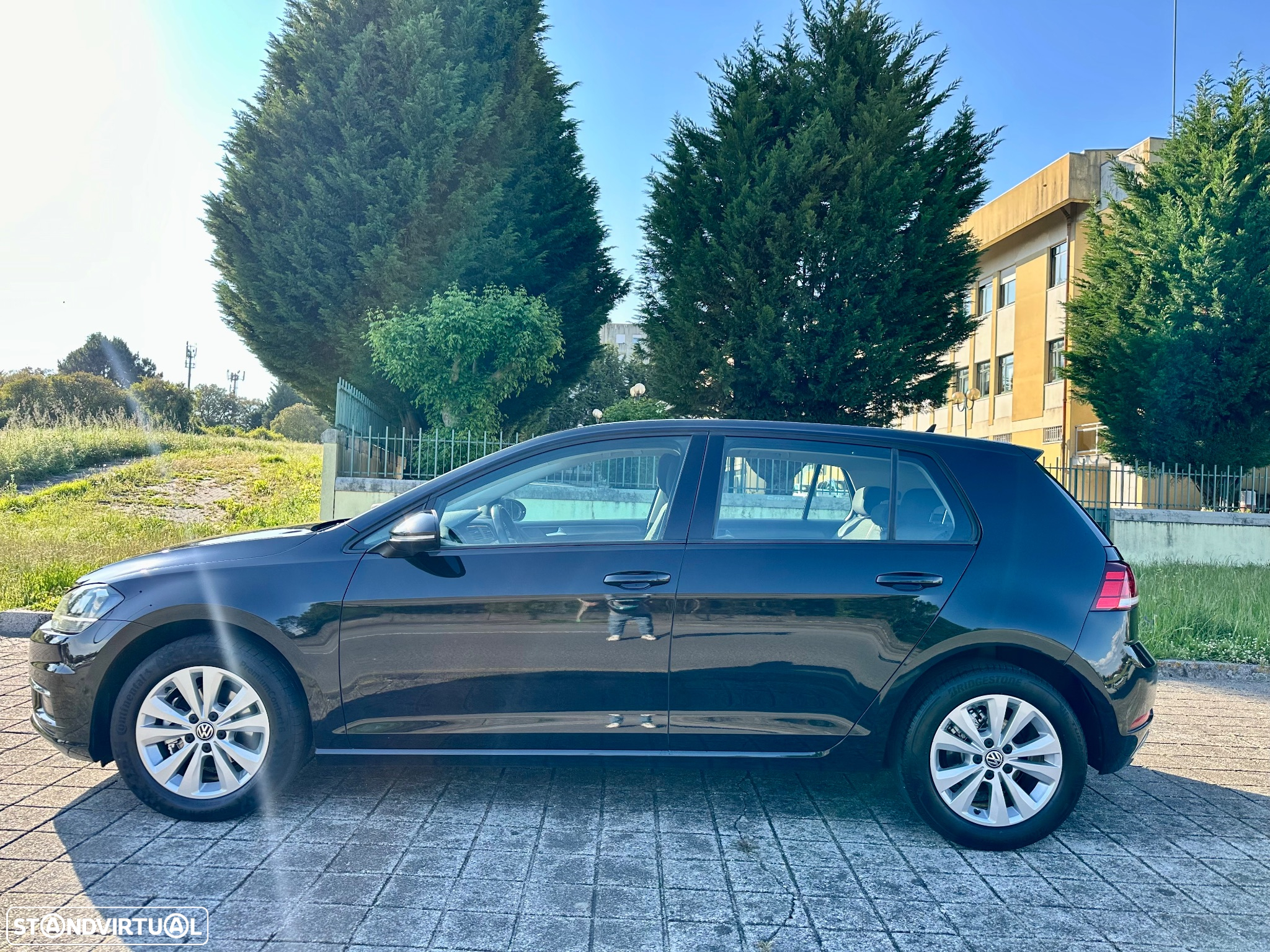 VW Golf 1.0 TSI Confortline - 3
