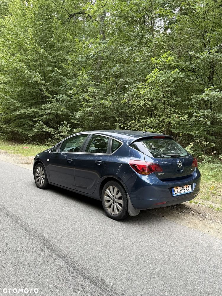 Opel Astra 1.7 CDTI - 7