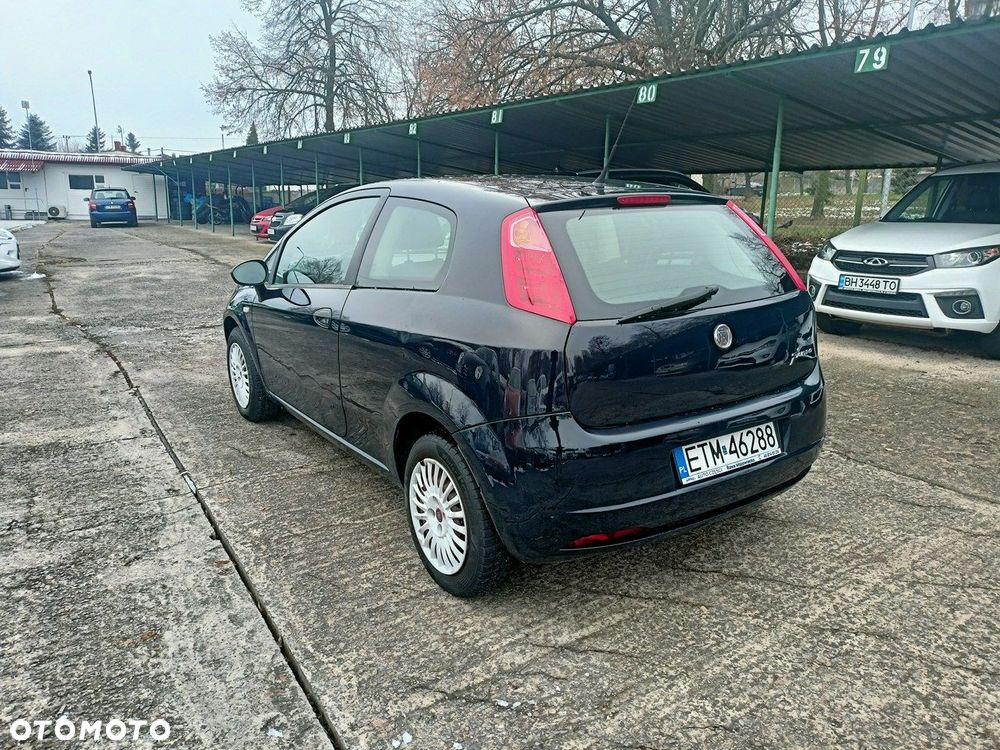 Fiat Grande Punto - 12
