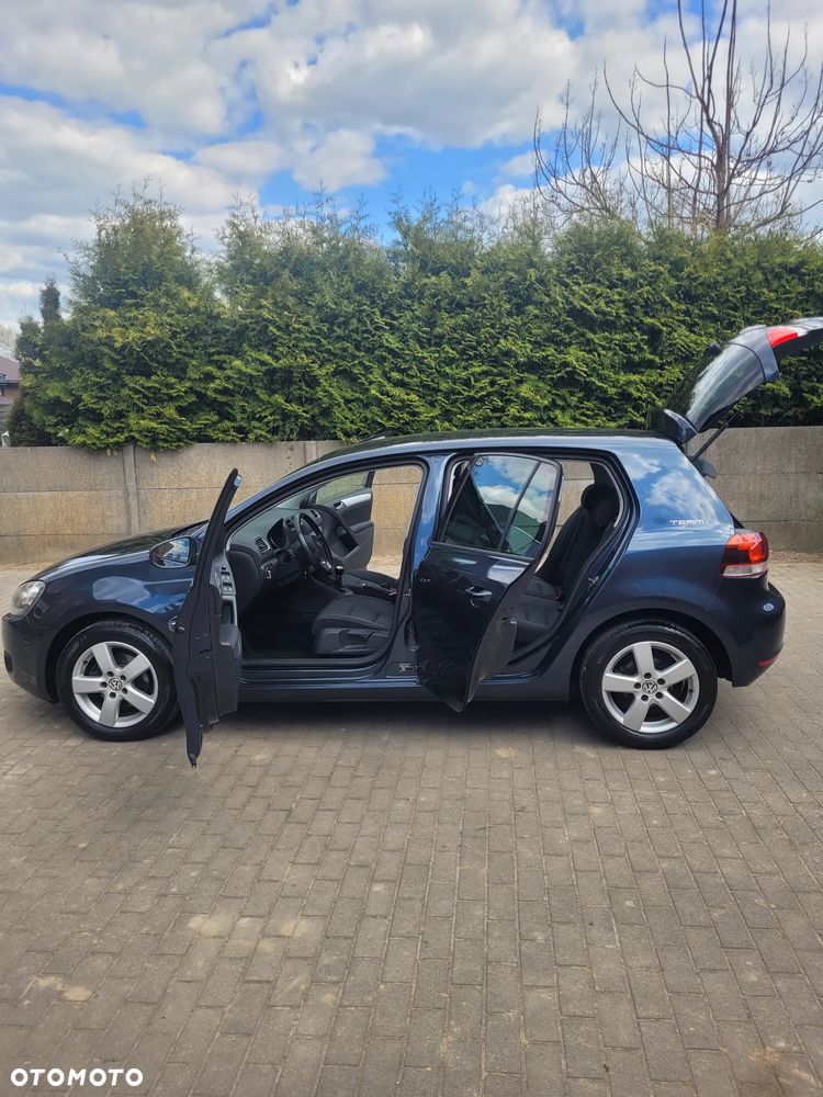 Volkswagen Golf 1.2 TSI Team - 14